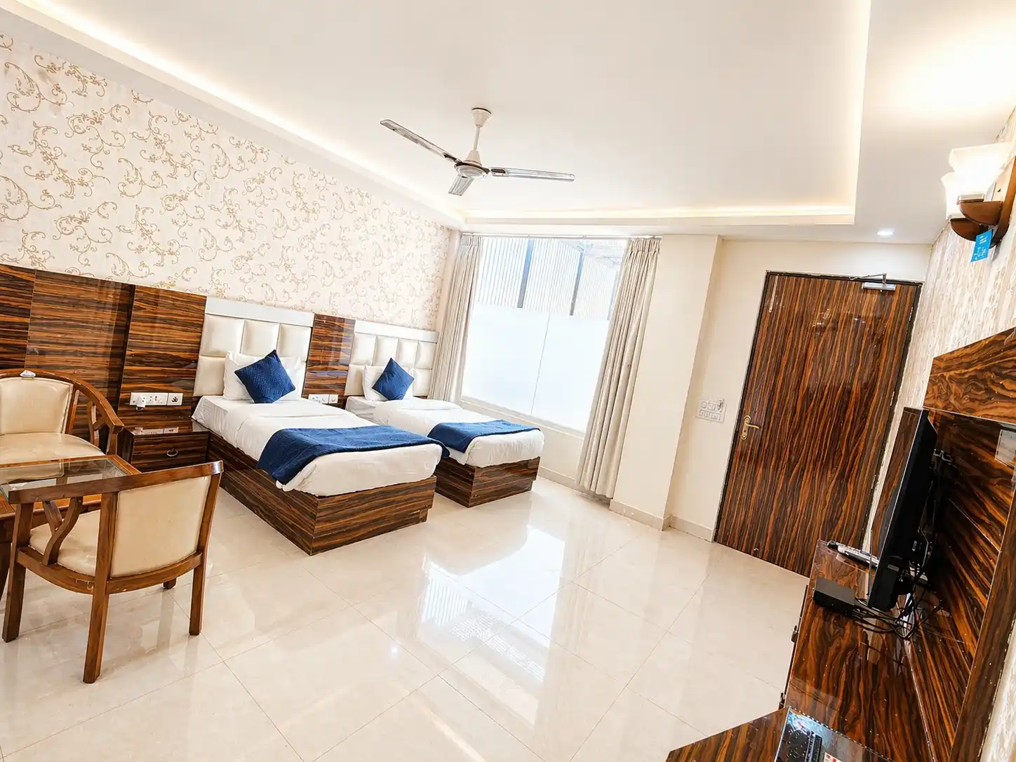 Premium Twin Room