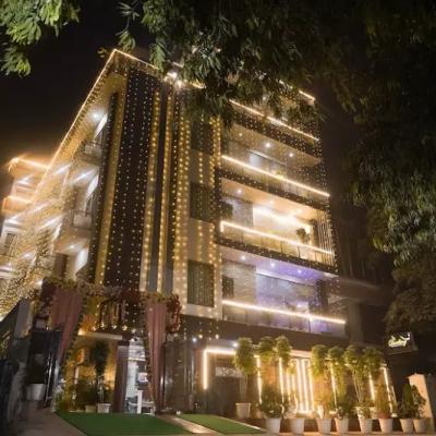 Facade 1