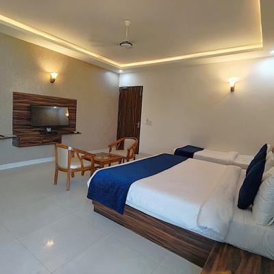 Family Suite2